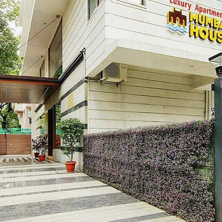 Mumbai House Luxury Apartments Santacruz East, Mumbai  Buitenkant foto