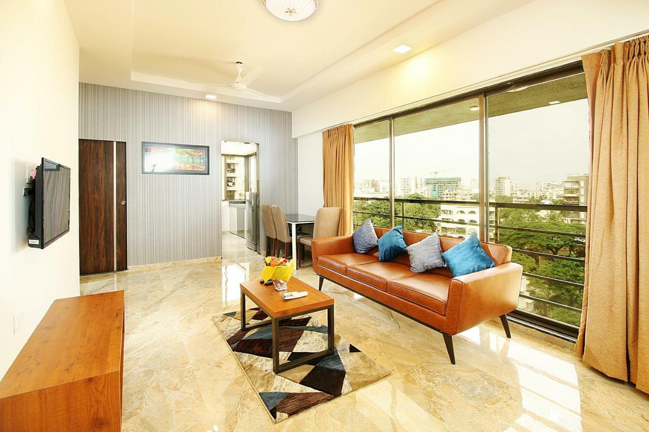 Mumbai House Luxury Apartments Santacruz East, Mumbai  Buitenkant foto