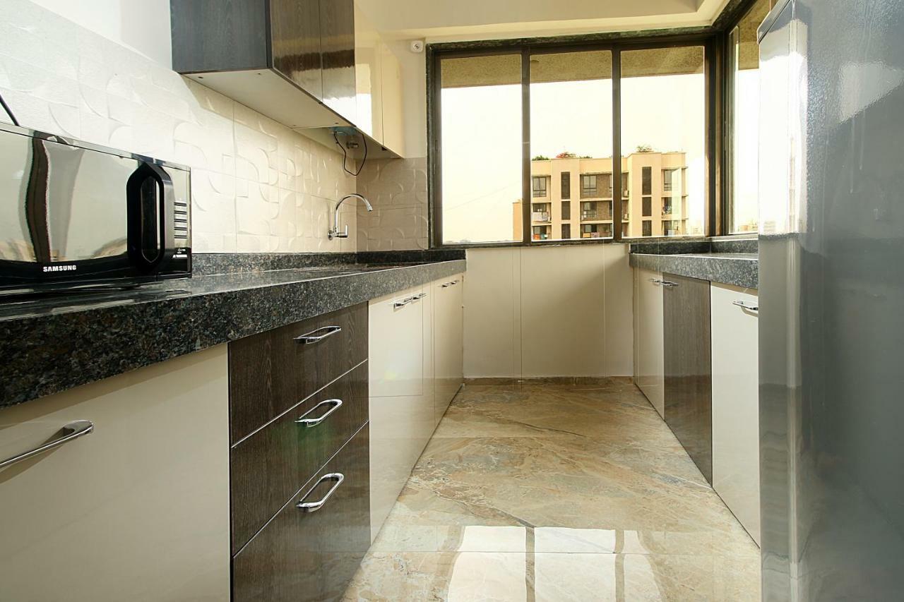 Mumbai House Luxury Apartments Santacruz East, Mumbai  Buitenkant foto